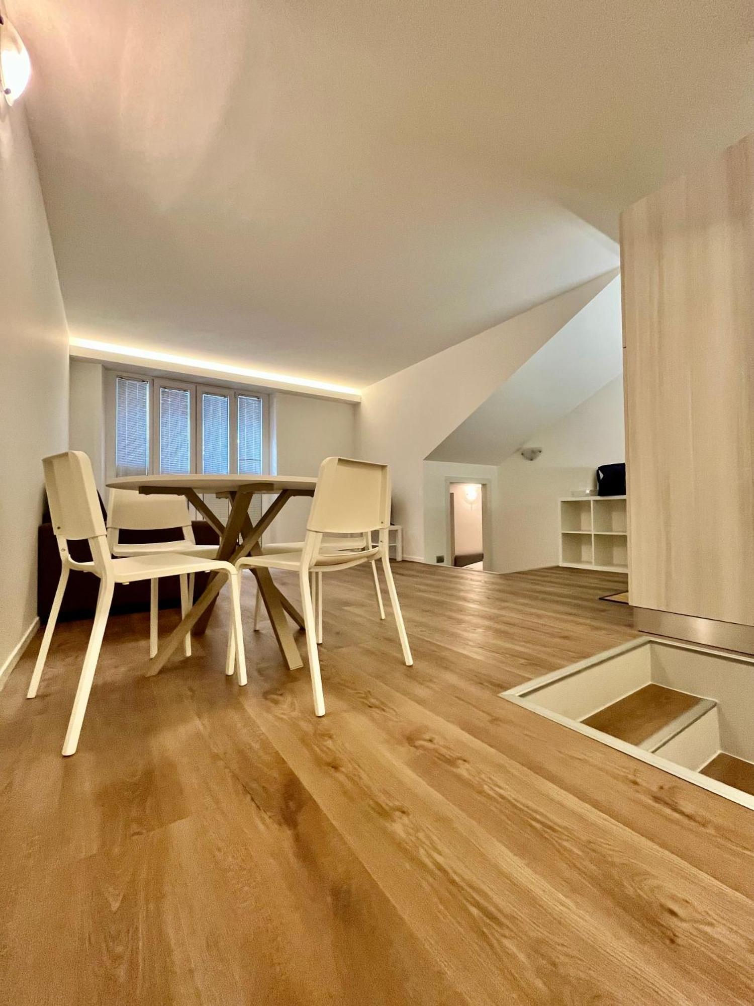 Central Side Apartment Milano Exterior foto