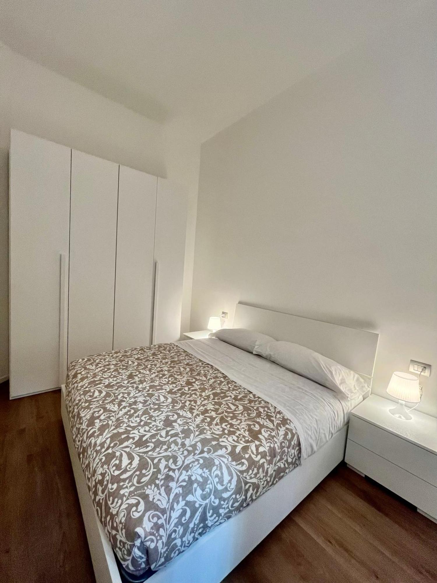 Central Side Apartment Milano Exterior foto